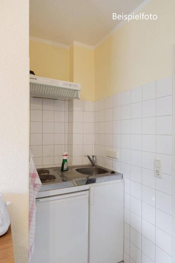 Pension Gp3, Zimmer Mit Kochnische Und Duschbad Vor Den Toren Berlins Dallgow-Doeberitz Esterno foto